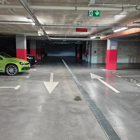 Luxurious Vanilla Apartment, Self Check-in 24h, Parking, Air-conditioning Apartment