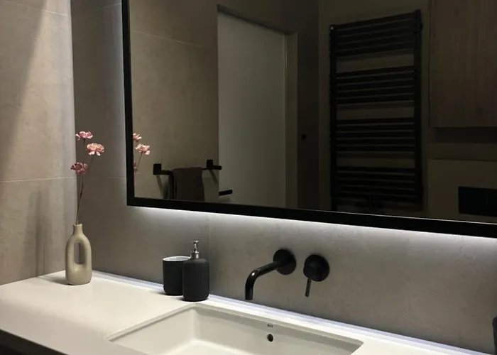 Luxurious Vanilla Apartment, Self Check-in 24h, Free Parking, Air-conditioning Lägenhet Poznań