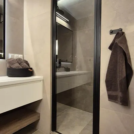 Lägenhet Luxurious Vanilla Apartment, Self Check-in 24h, Free Parking, Air-conditioning *