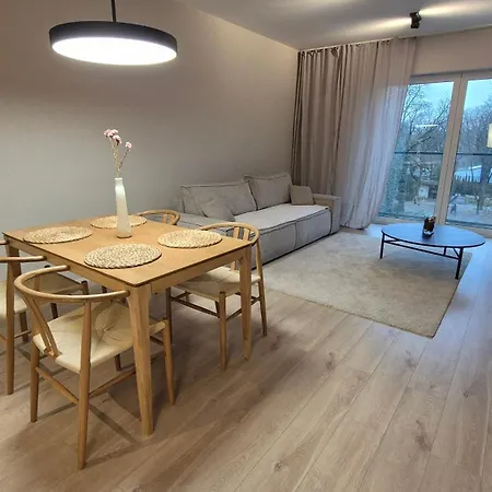 Luxurious Vanilla Apartment, Self Check-in 24h, Free Parking, Air-conditioning Lägenhet *