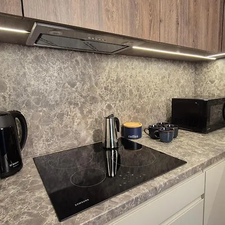 Апартаменты Luxurious Vanilla Apartment, Self Check-in 24h, Free Parking, Air-conditioning