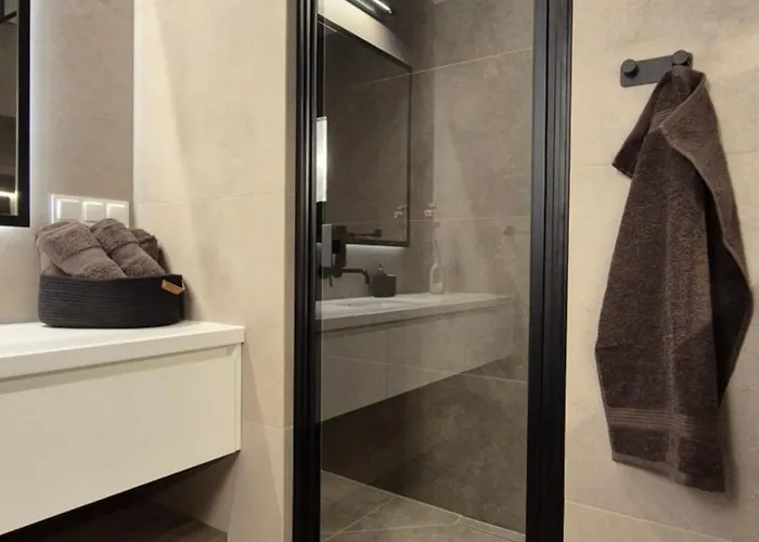 Apartment Luxurious Vanilla Apartment, Self Check-in 24h, Free Parking, Air-conditioning *