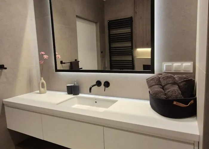 Apartment Luxurious Vanilla Apartment, Self Check-in 24h, Free Parking, Air-conditioning