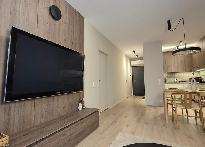 아파트 Luxurious Vanilla Apartment, Self Check-in 24h, Free Parking, Air-conditioning 포즈난